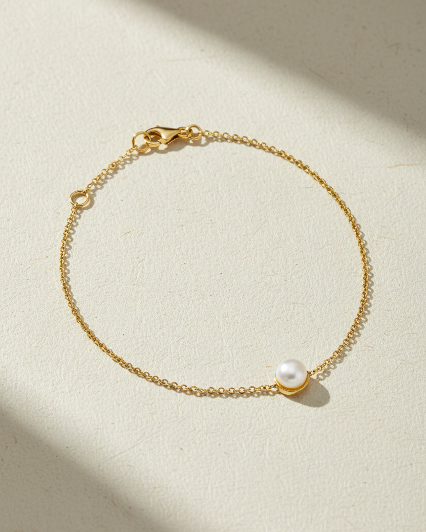 Scarlett Bracelet pearl only
