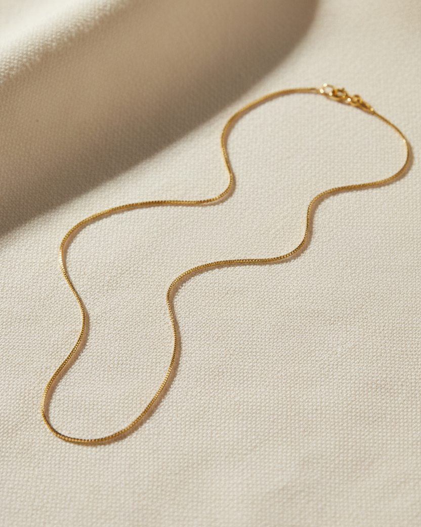 Thin Camille necklace