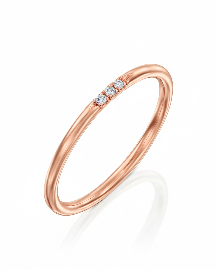 Kelly Ring With 3 White Diamonds