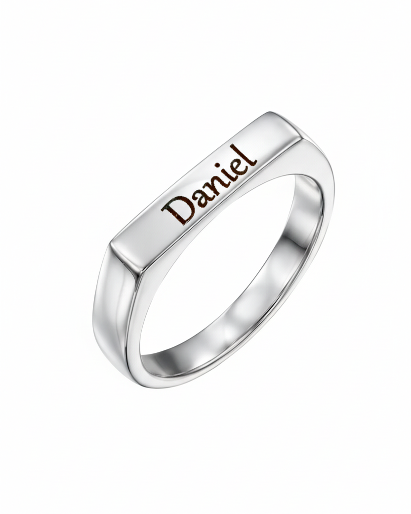 Charlotte Gold Ring & Engraving