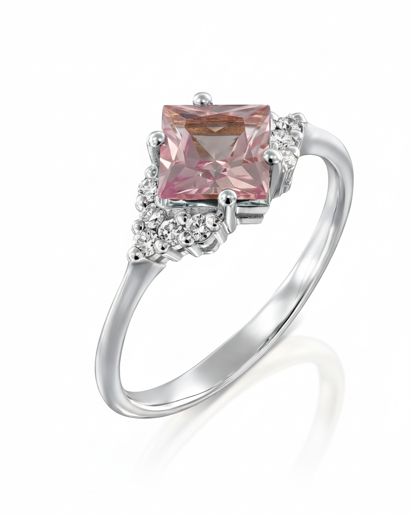 Juliette Ring With Diamonds and Morganite