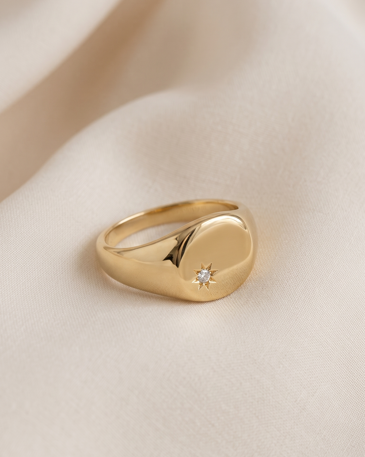 Maria Gold Ring White Diamond