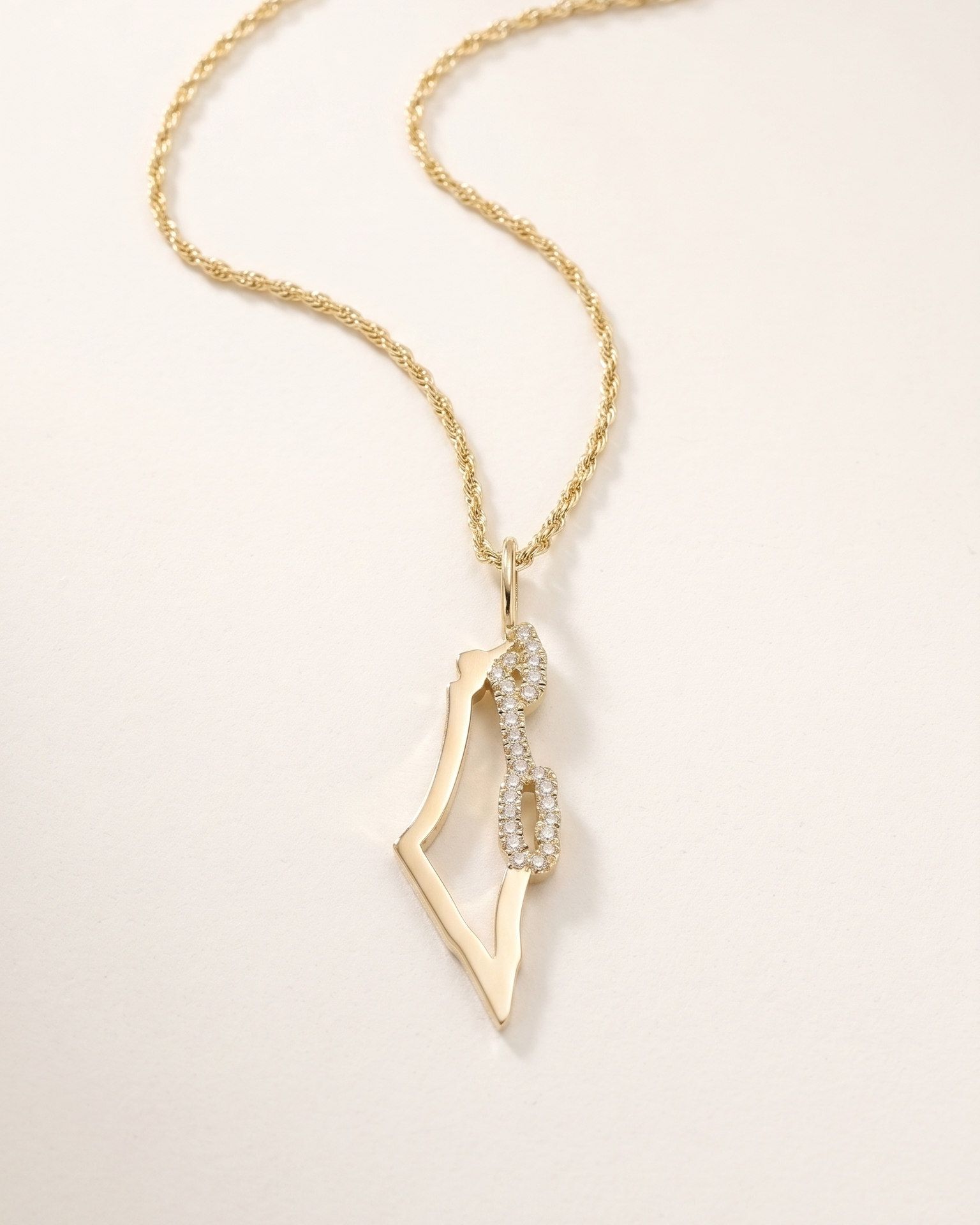 Israel Frame Gold pendant With White Diamonds On the Sea Line