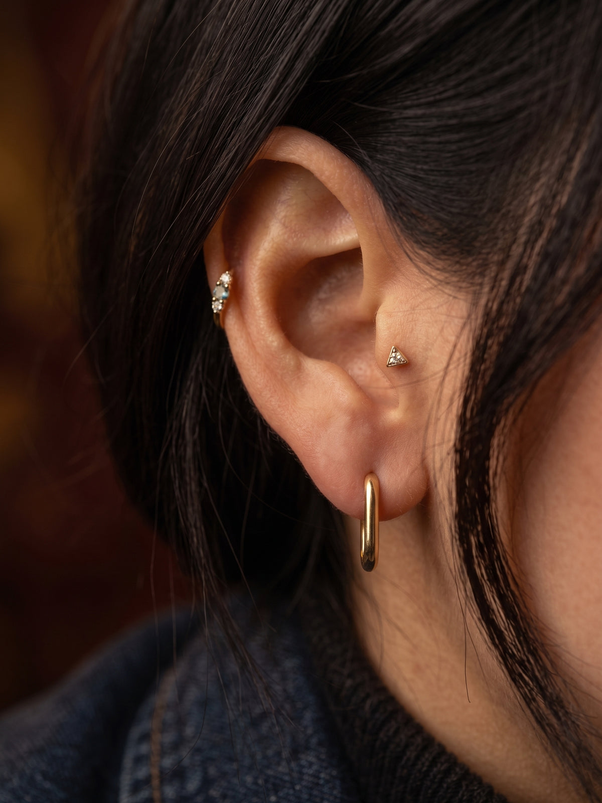 Ann gold hoop earring