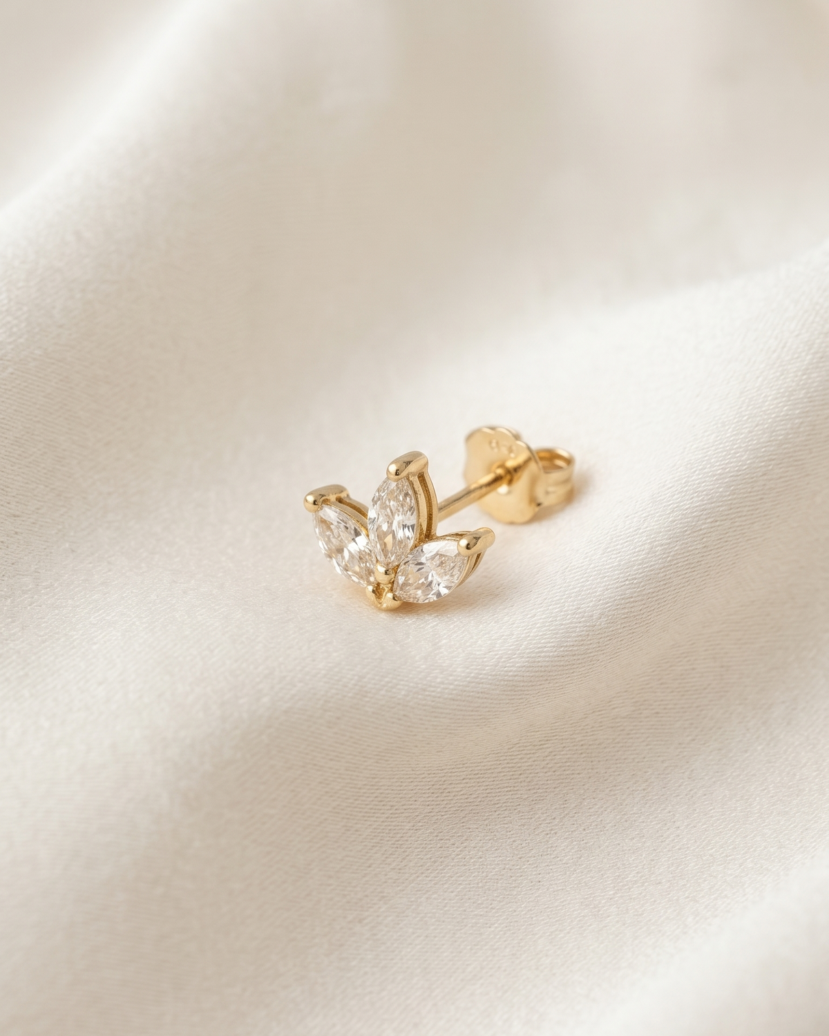 Francoise Earring White Diamonds