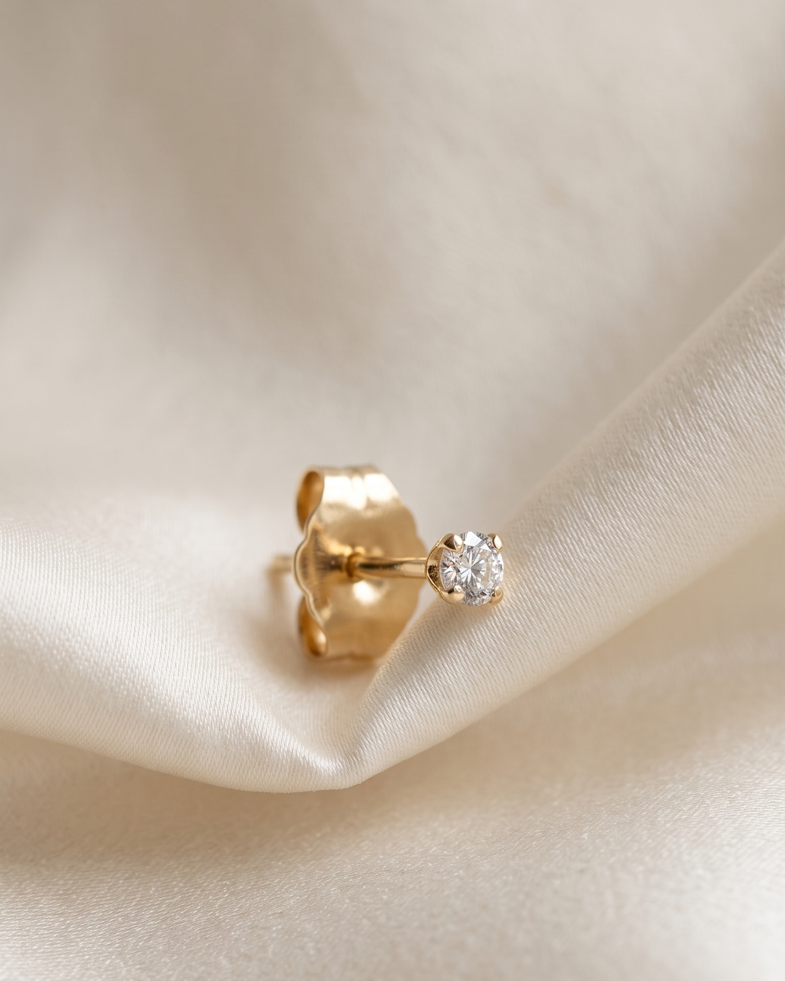 Martina Earring 2 mm White Diamond