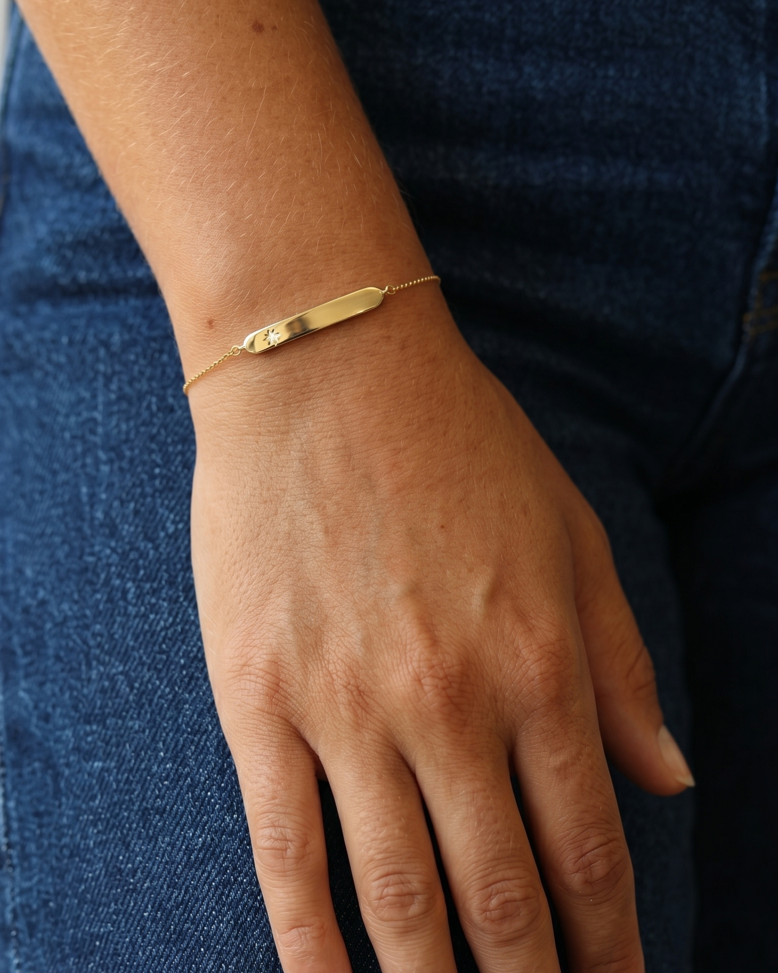 Florence Gold Bracelet With Star setting