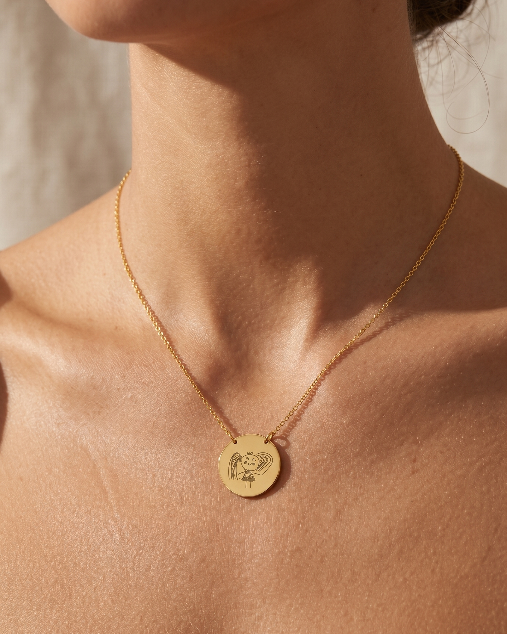 Chiara Gold Necklace - Drawing