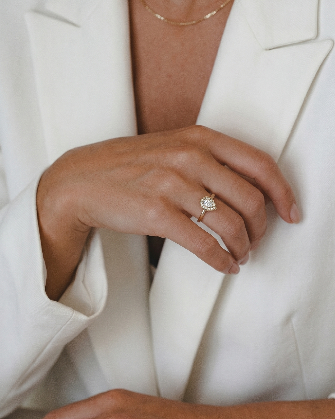 Luna Gold Ring White Diamond