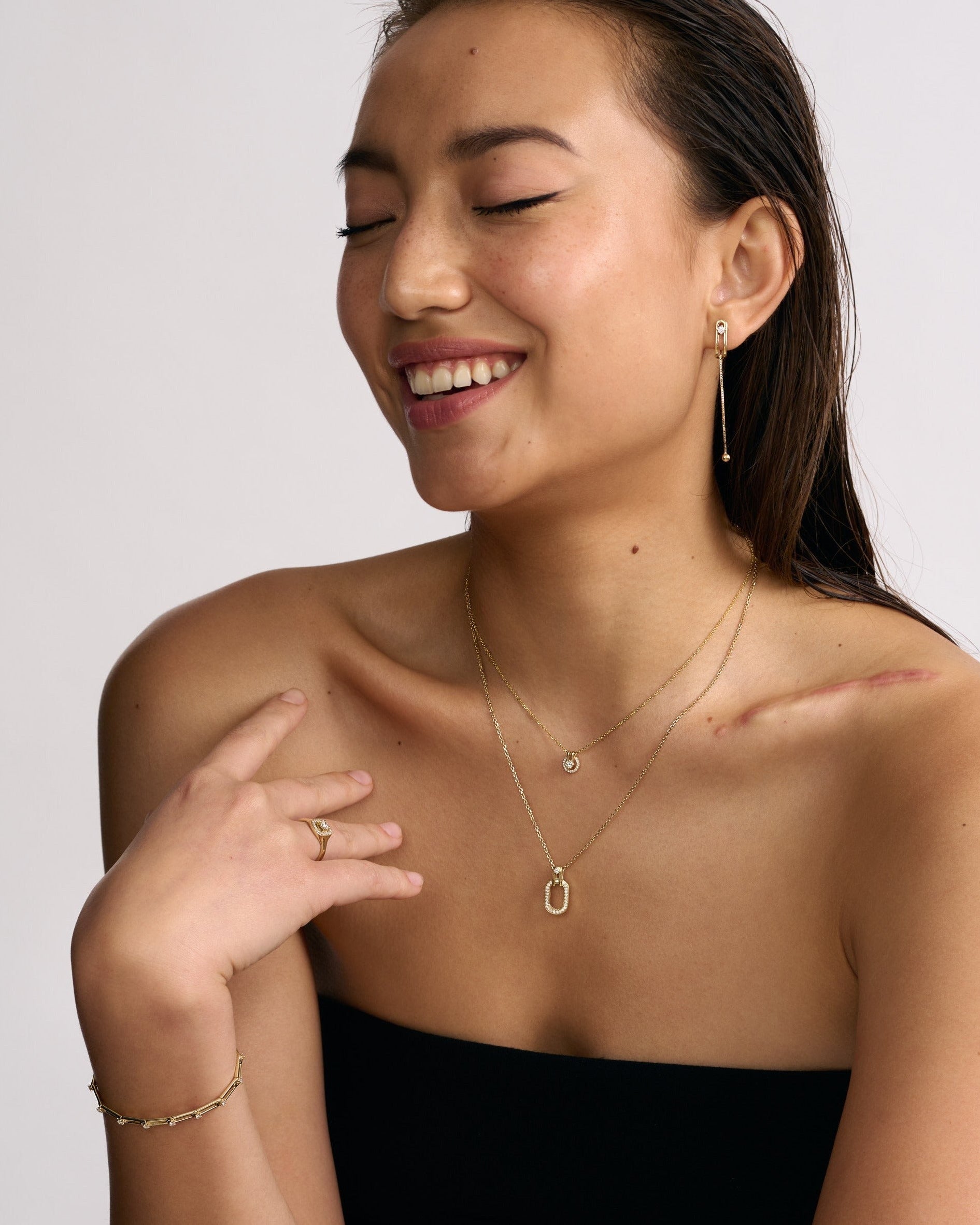 Necklace 01 - White Diamonds