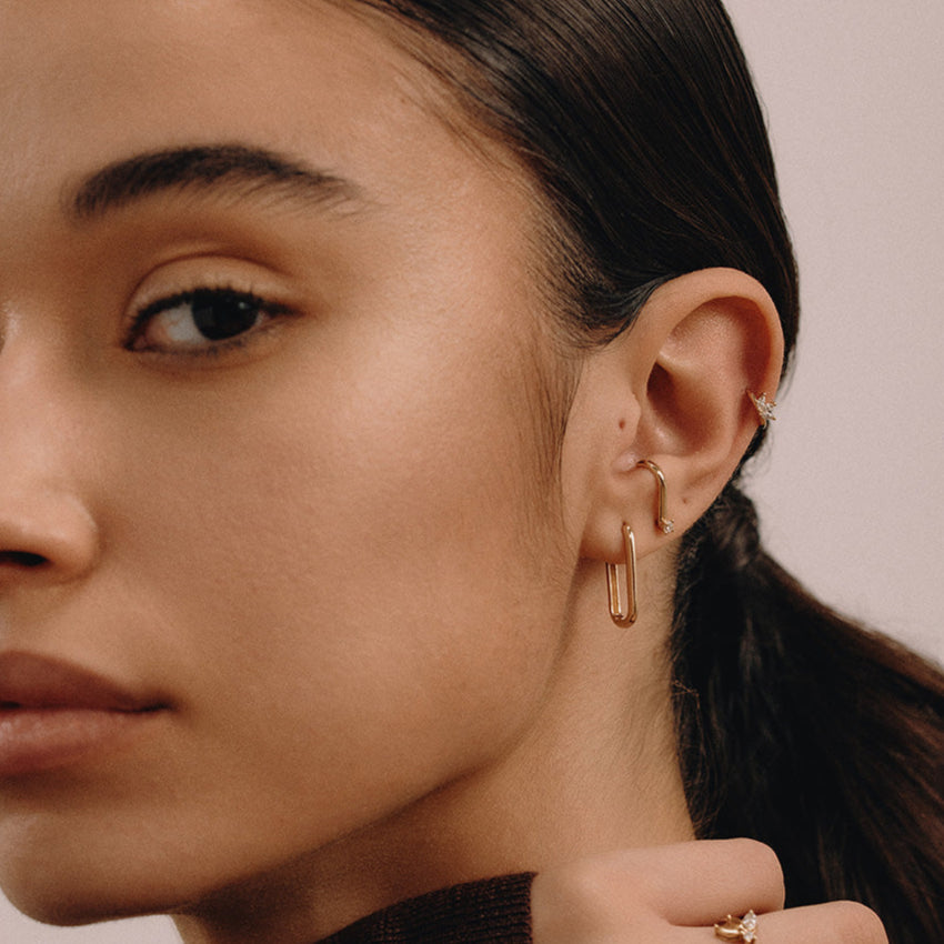 Evelyn Gold Hoop Earring