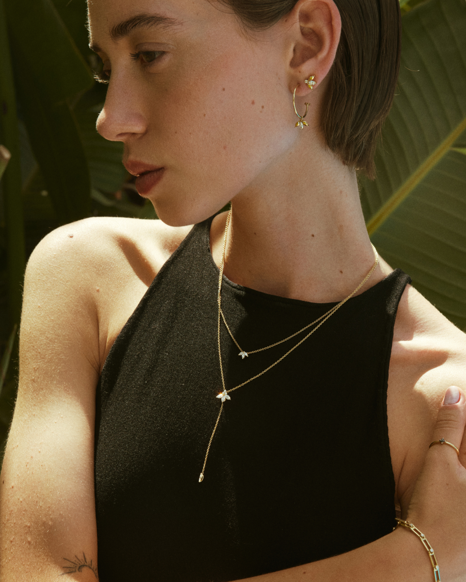 Jeanne Poisson Necklace with Tie