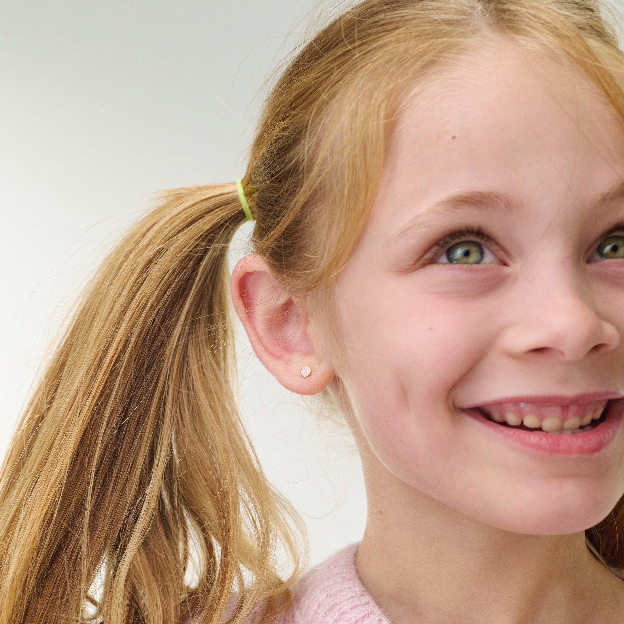 Smiley Gold Earring