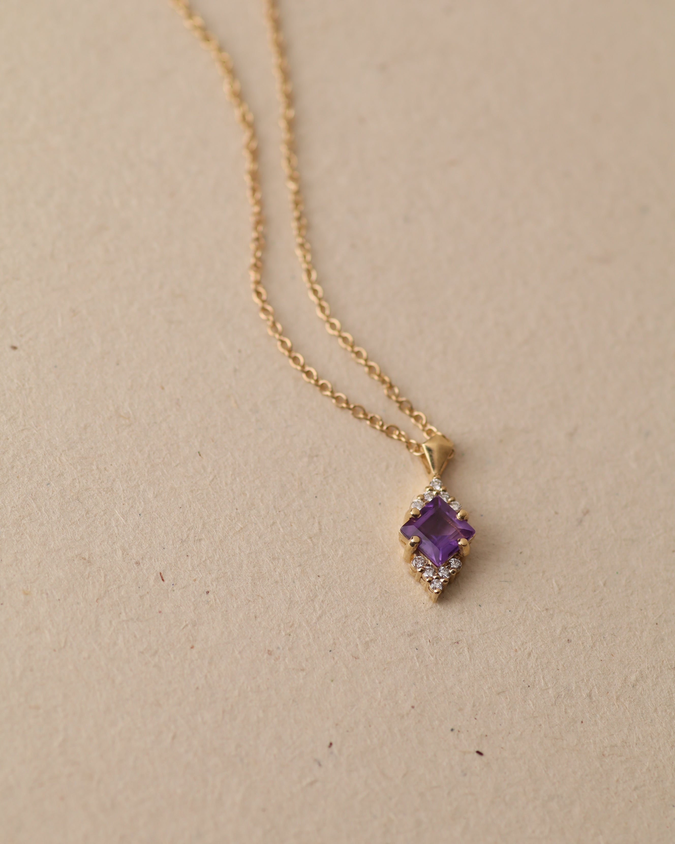 Juliette Necklace With Diamonds and Amethyst