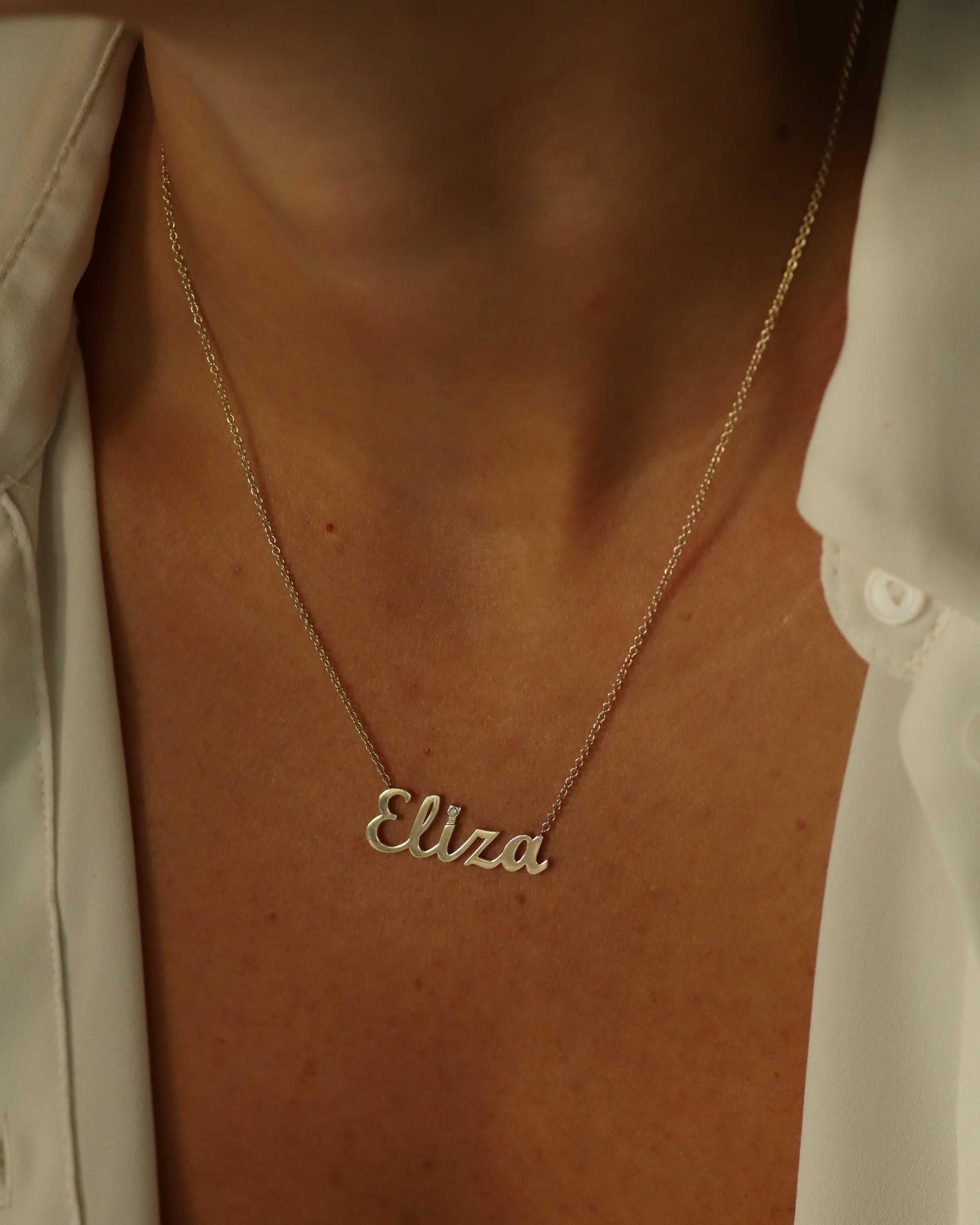 English Name Necklace white diamond