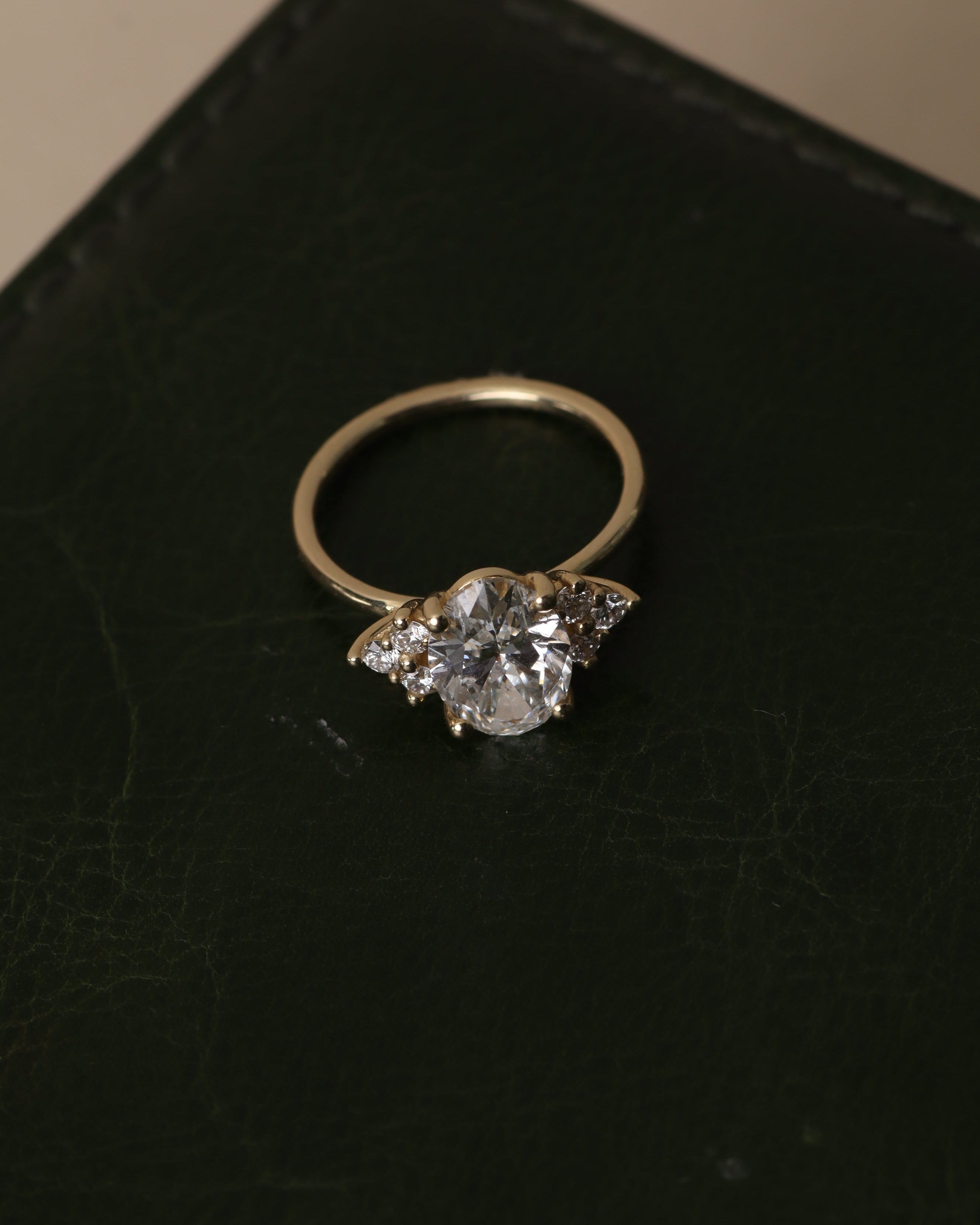 Priscilla Gold Ring Diamonds