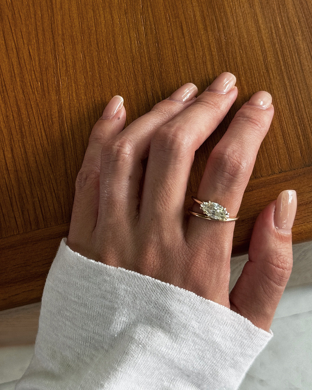 Alberta ring With Marquise White Diamond