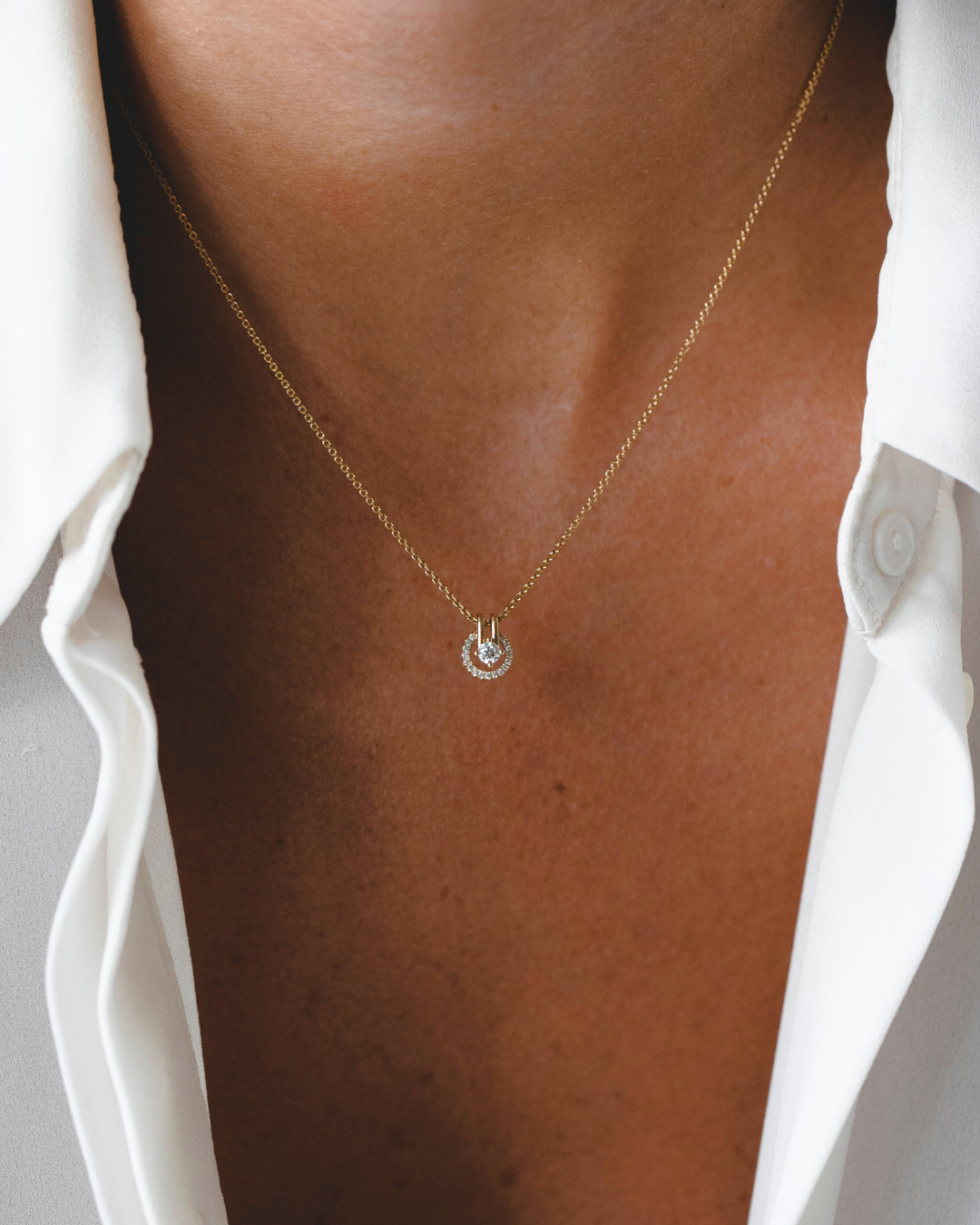 Necklace 03 - White Diamonds