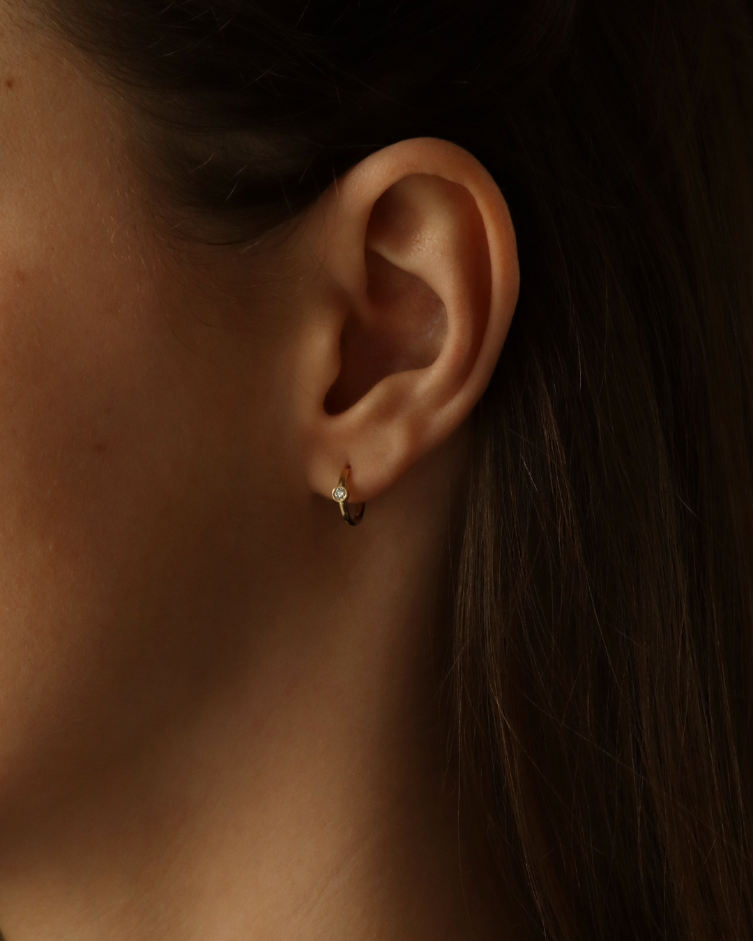 Alexis Medium Hoop Gold Earring Diamond