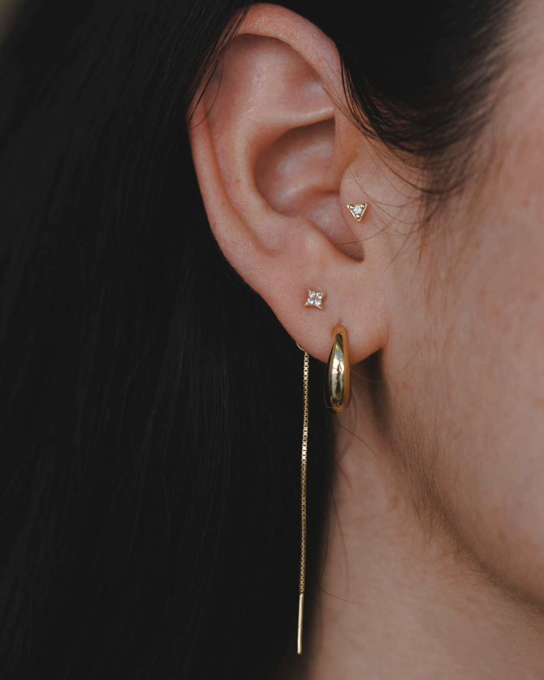 Ariana Hoop Gold Earring