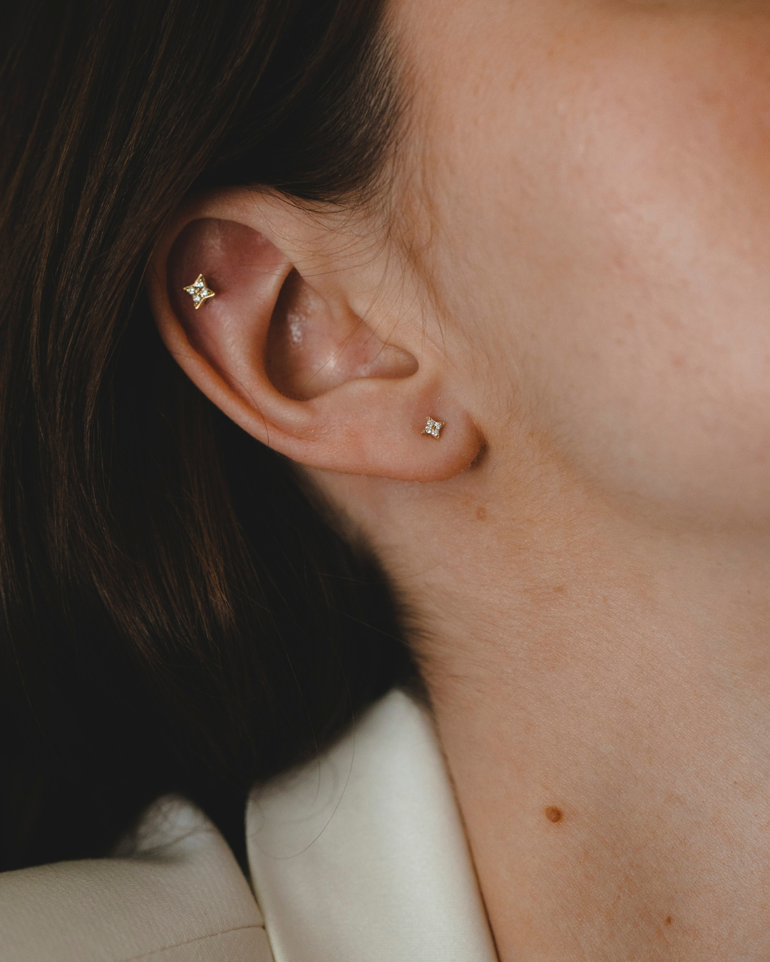 Mini Venus Gold Earring With White Diamonds