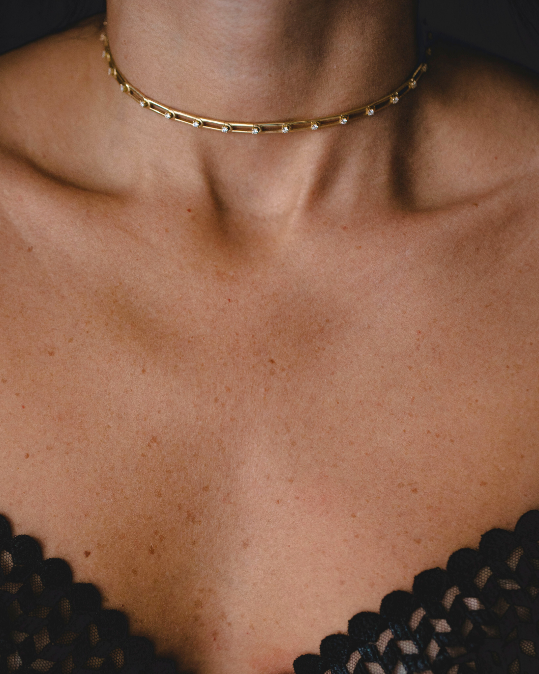 Choker Necklace 07 White Diamonds