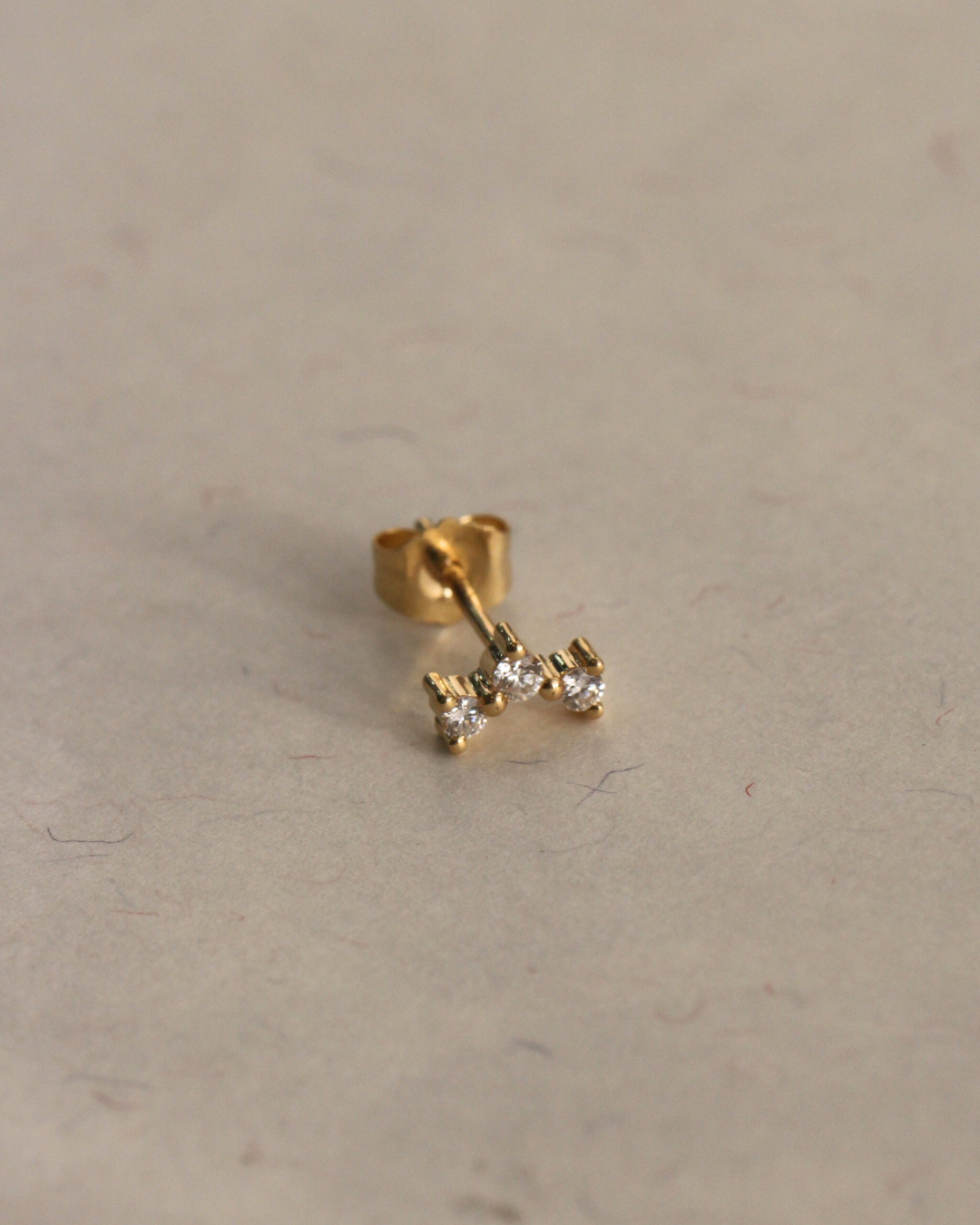 Frida White Diamond Earring
