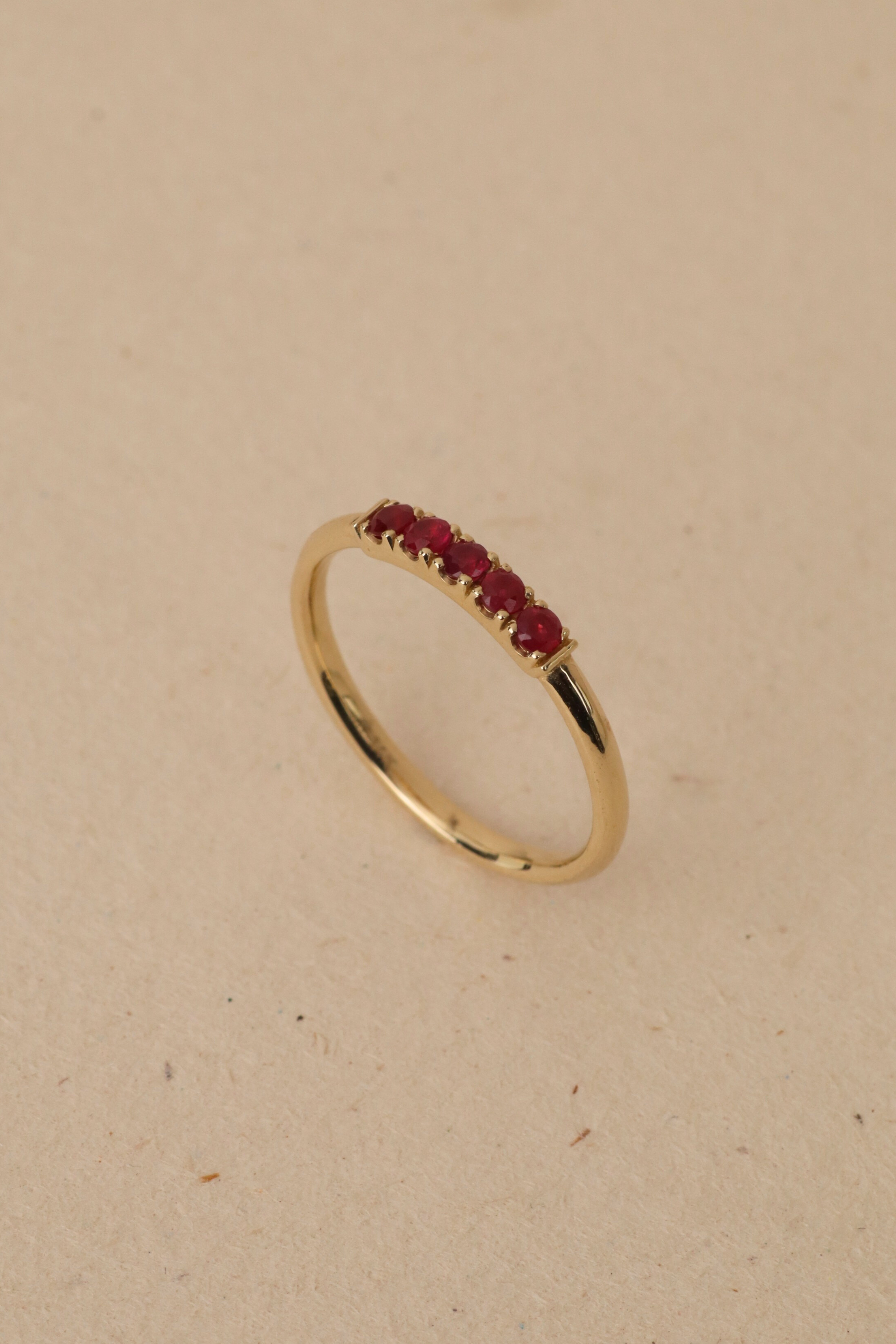 Candy Gold Ring With Ruby