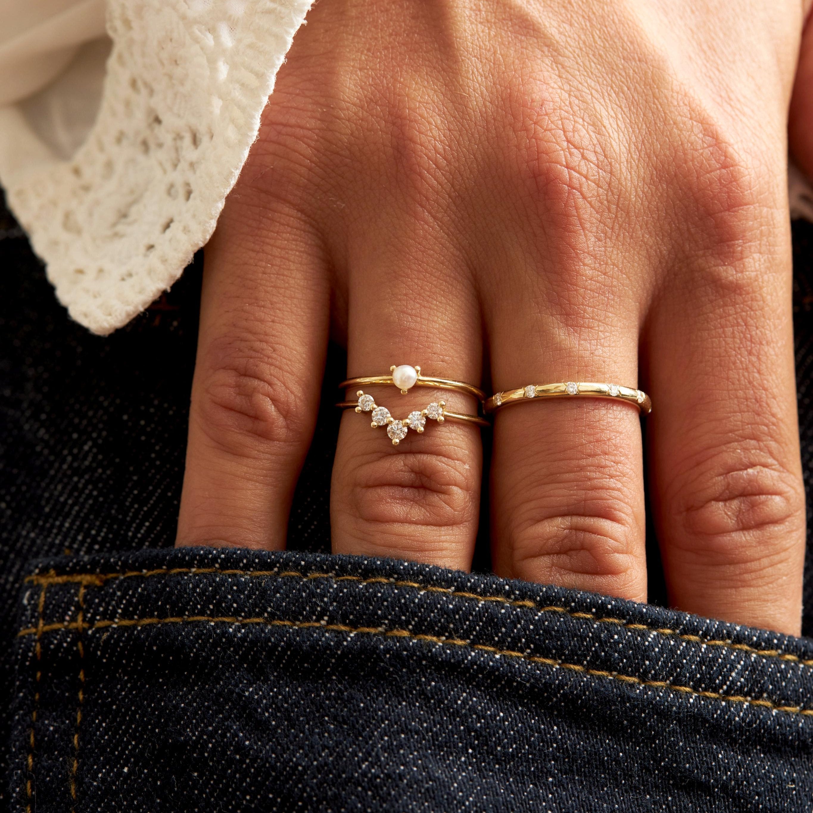 Beth Gold Ring With White Diamonds