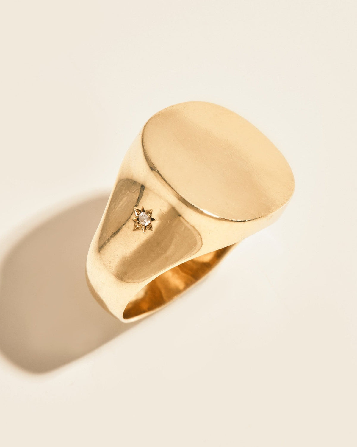 Mila Gold Ring Side Star Setting