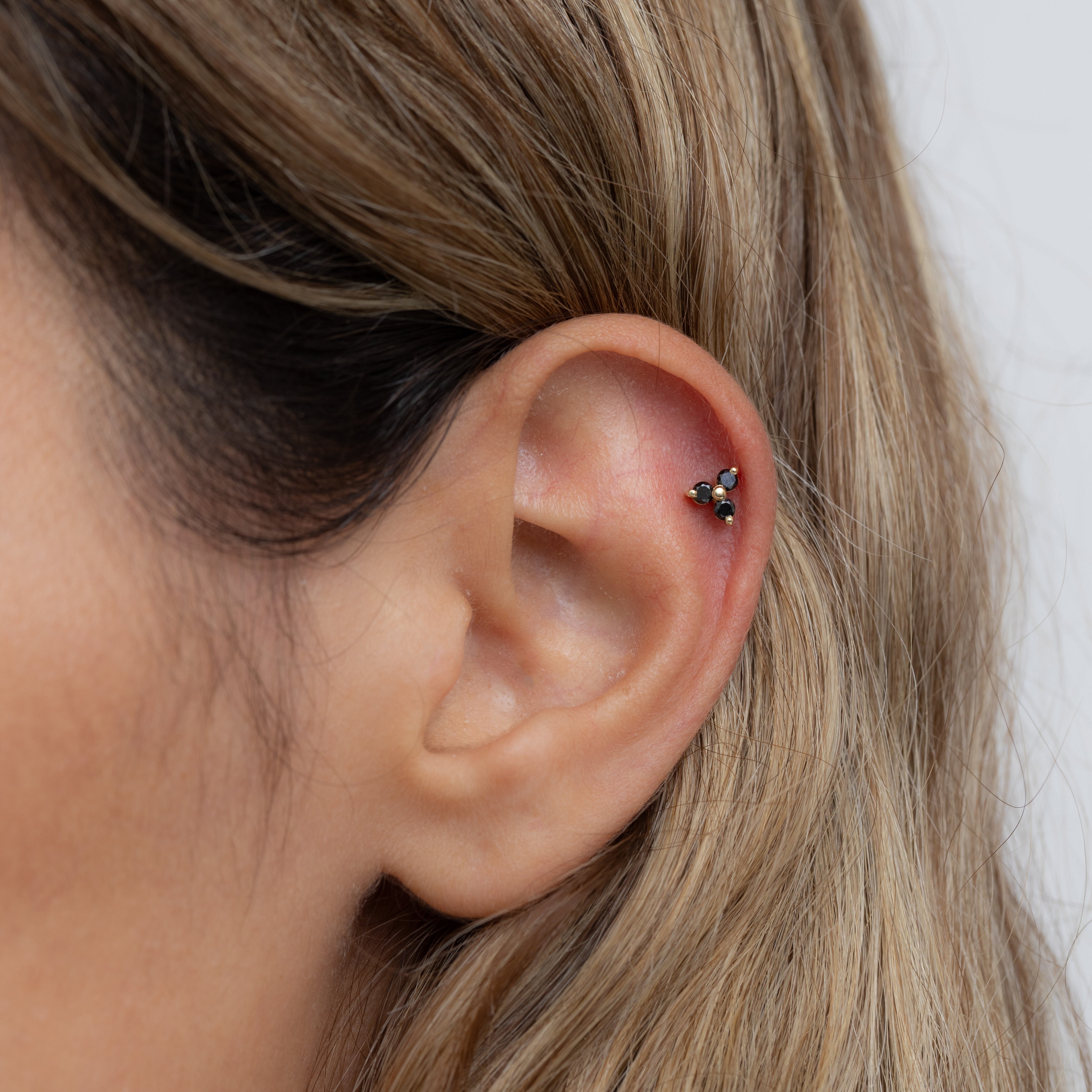 Grace Piercing Earring With Black Diamonds