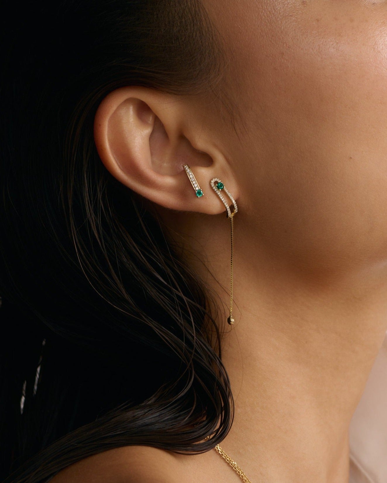 Earring 11 - Emerald & White Diamonds