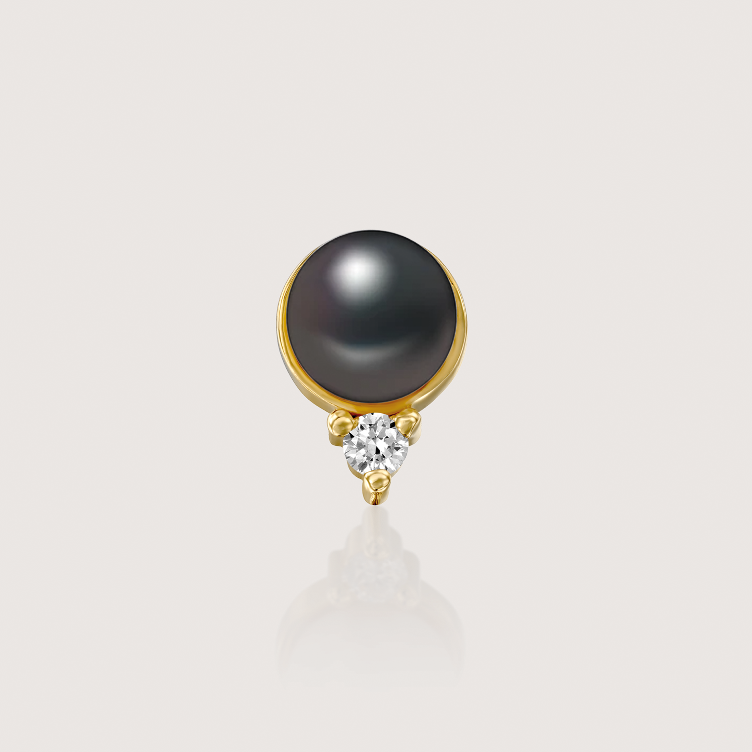 Scarlett Earring black pearl