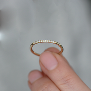 Kelly Ring Yellow With 11 White Diamonds
