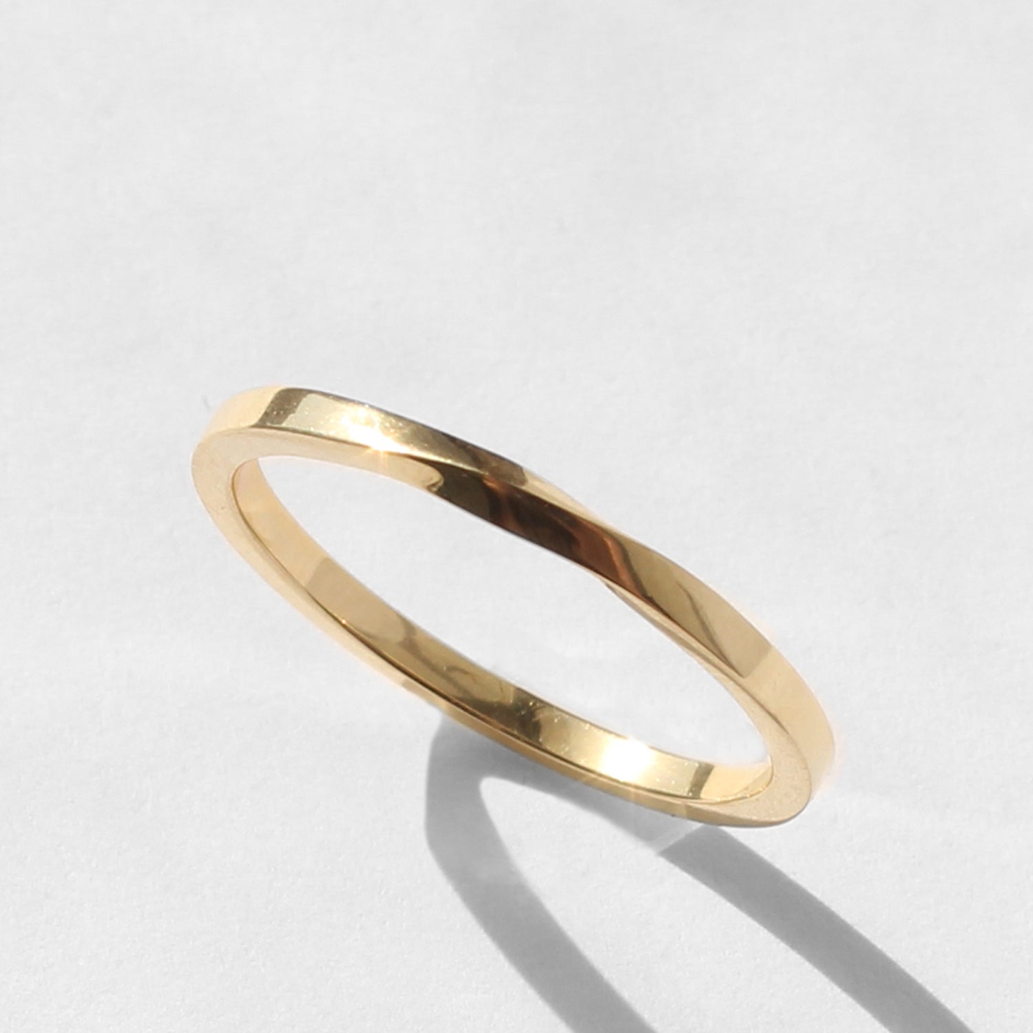 gold twisted ring