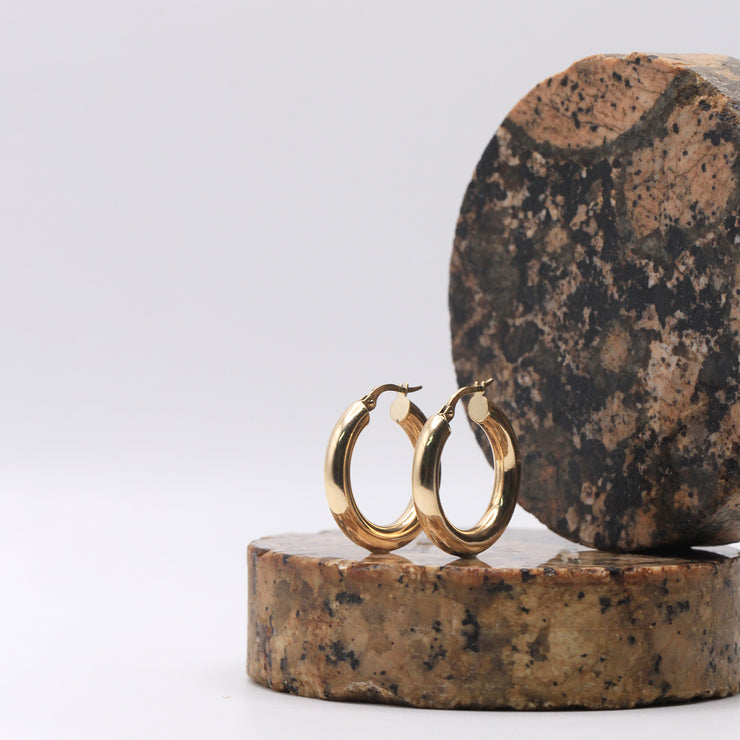 Brandy Gold Hoop Earring 24 mm