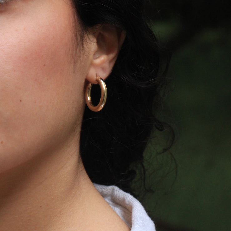 Brandy Gold Hoop Earring 24 mm
