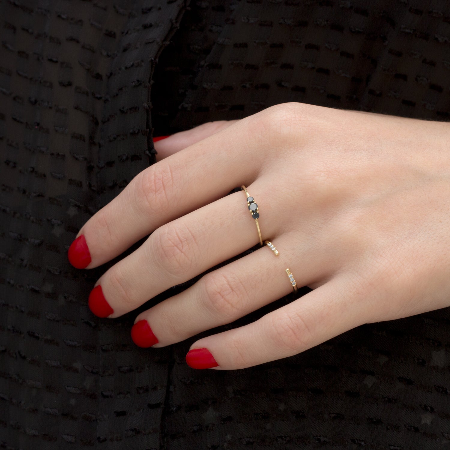 Audrey Gold Ring 3 mm Black Diamonds