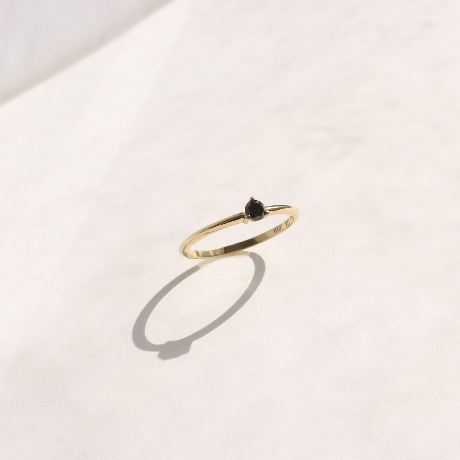 gold ring kahlo stackable