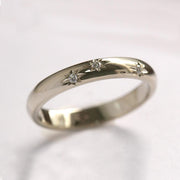 Dylan Gold Ring Diamonds Star Setting