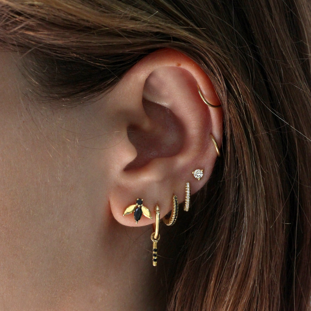 Hoop & Valerie gold earring With Black Diamonds
