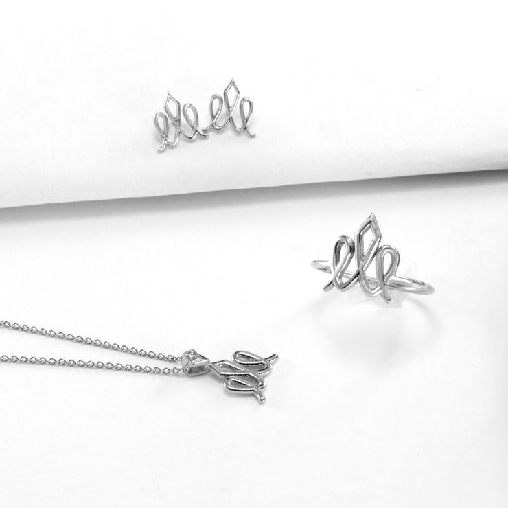 hotcrown logo gold pendant with dhiamond