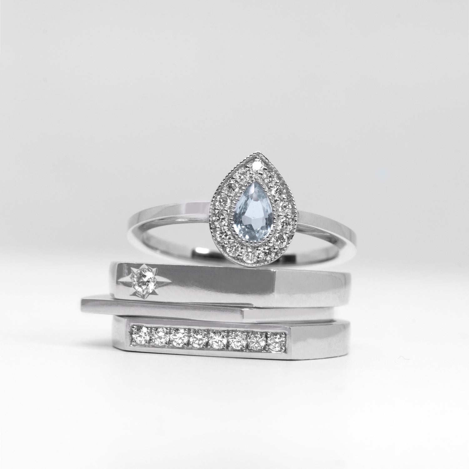 white gold ring with aquamarine and diamonds