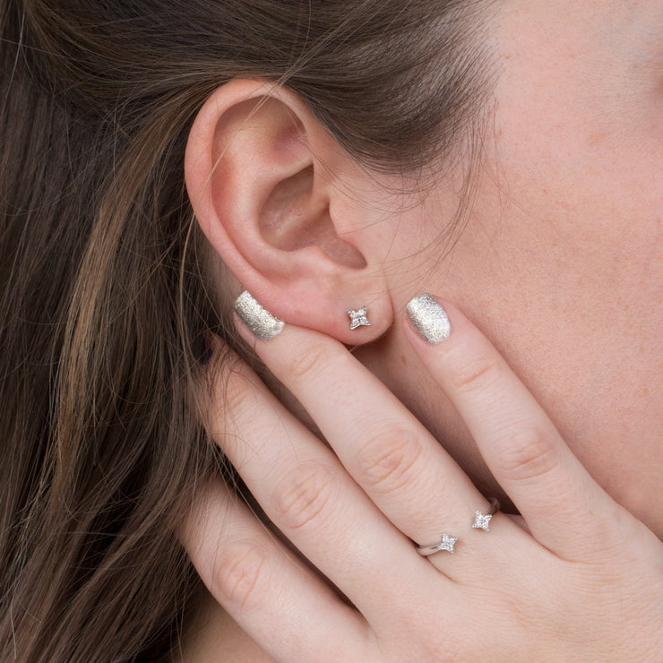 Mercury Yellow Gold Open Ring