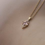 Juliette Necklace With Diamonds and Morganite